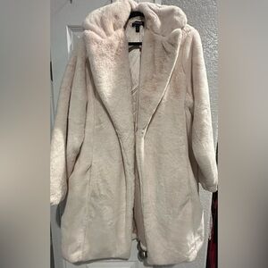 Elegant light pink Women's Coat
